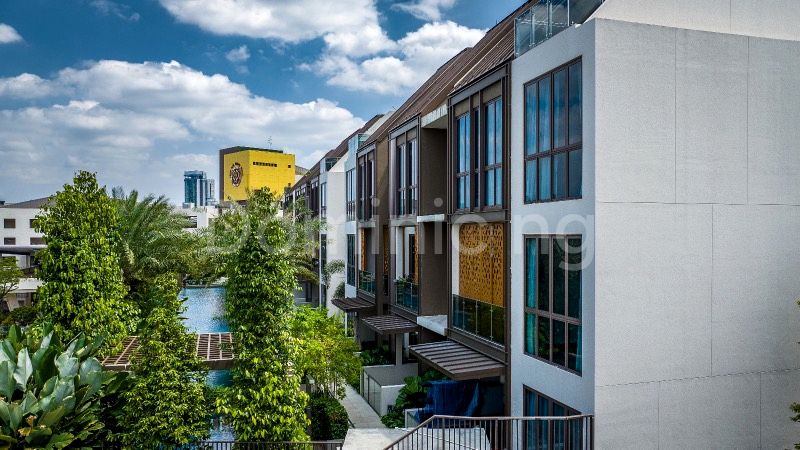 2 Bed (Condo) for Sale in  Parksuites - Image 2
